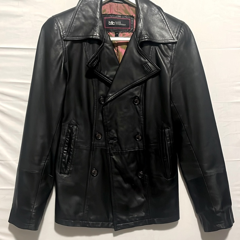 EUC almost new double breasted genuine leather jacket